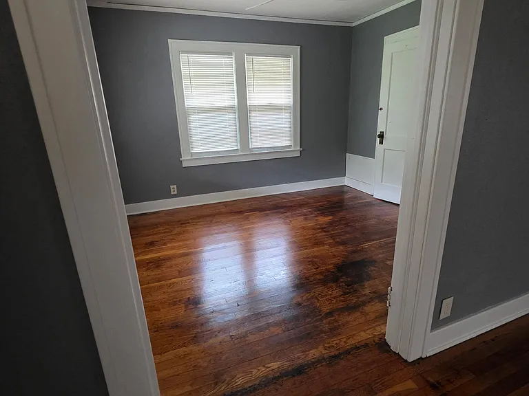 1st Bed room