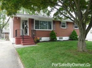 30 Springlake Dr, Newark, DE 19711