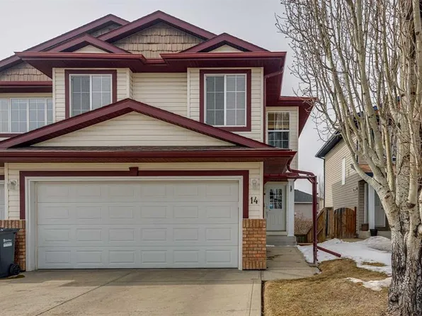 14 E Arnold Close, Red Deer, AB T4R 3G2