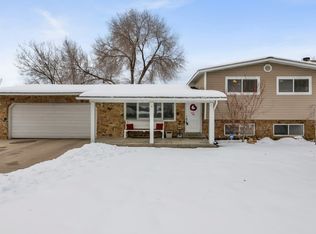 9360 S Quail Hollow Dr, Sandy, UT 84093