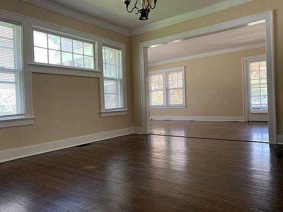 5th image of 1412 W 51st St APT A