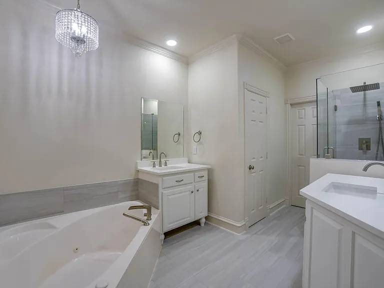 4110 McKinney Ave #5 — Photo 15