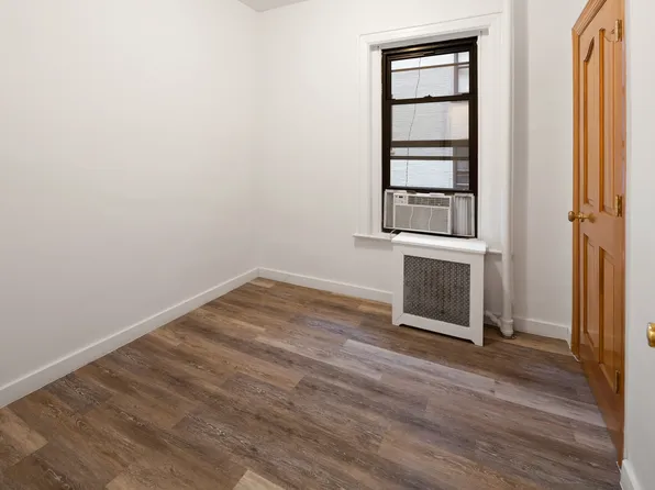 715 West 180th Street image 6 of 8