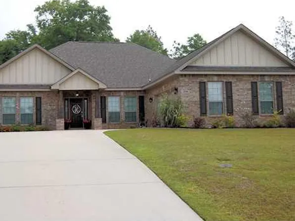 3390 Woodlands Dr, Saraland, AL 36571
