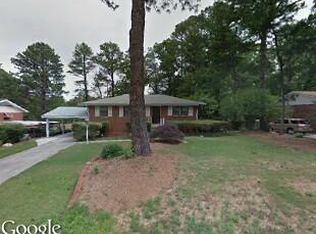 2655 Carriage Ln, College Park, GA 30349