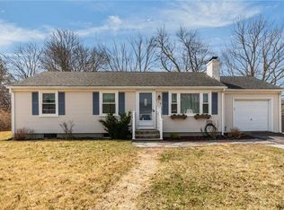 150 Greenmeadow Cir, North Kingstown, RI 02852