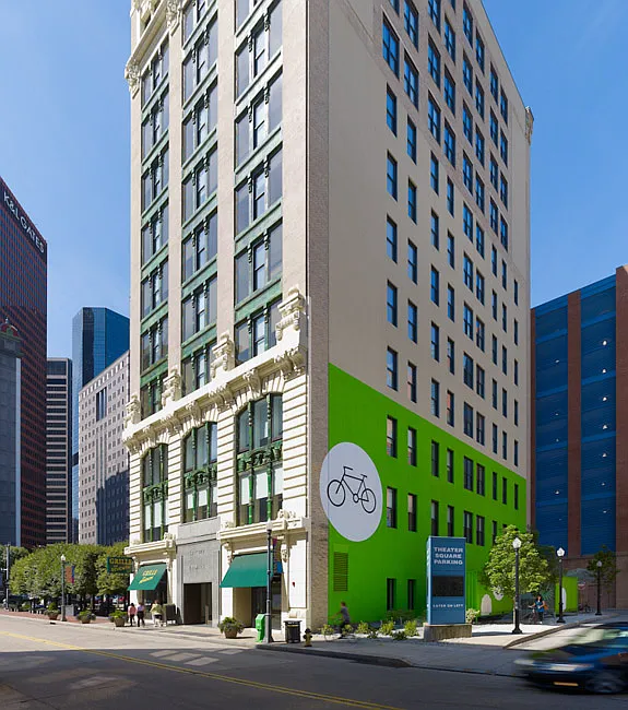 Century Building looking from 7th Street.