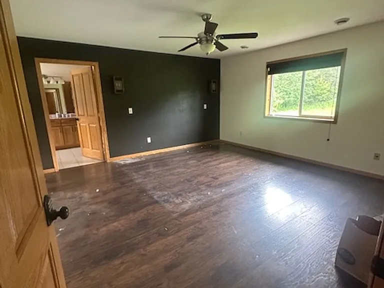 687 W Hazel Ave — Photo 14