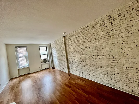 Rented by Compass | media 6