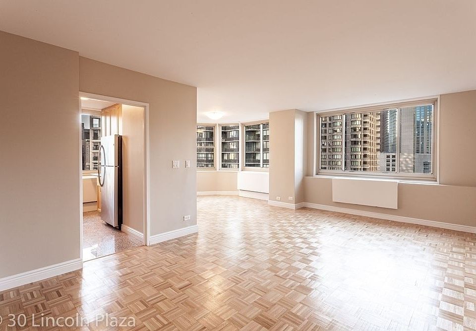 1st image of 30 W 63rd St APT 15H