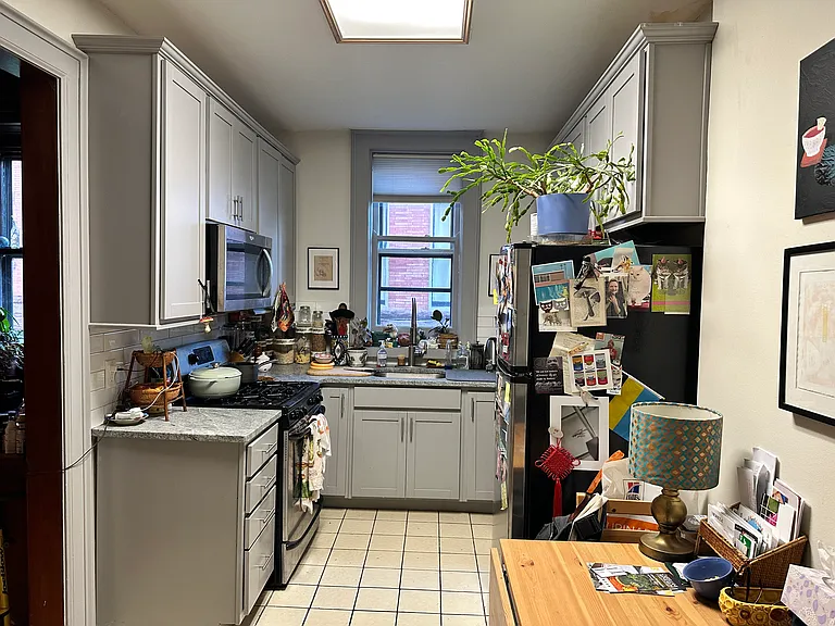 282 Summer St #1 — Photo 5