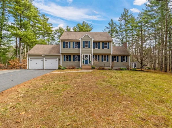 116 Meadow St, Carver, MA 02330