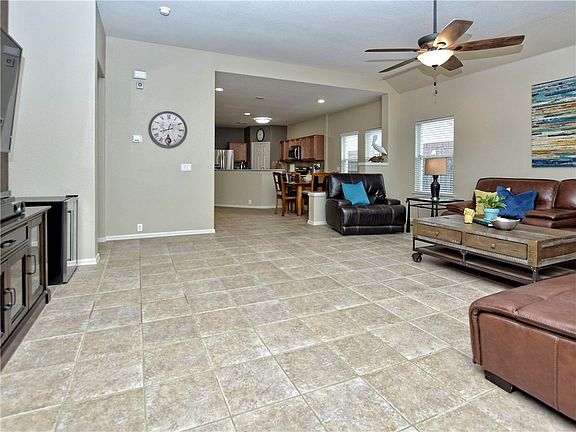 4th image of 145 Hoot Owl Ln