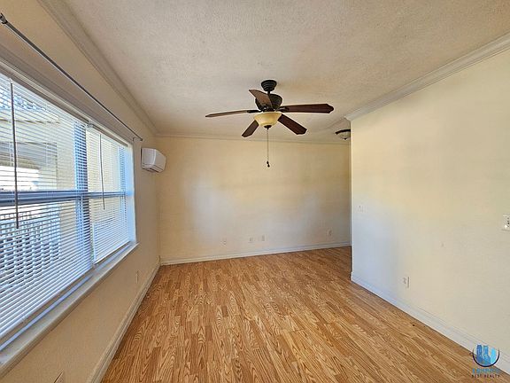 5th image of 1355 Drew St APT 102
