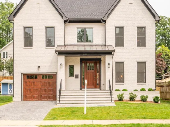 1453 N Lancaster St, Arlington, VA 22205