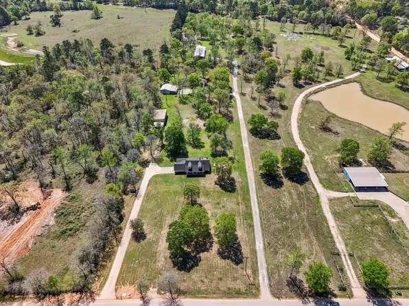 18763 Keenan Cut Off Rd, Montgomery, TX 77316