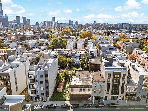 2nd image of 1642 Ridge Ave #44