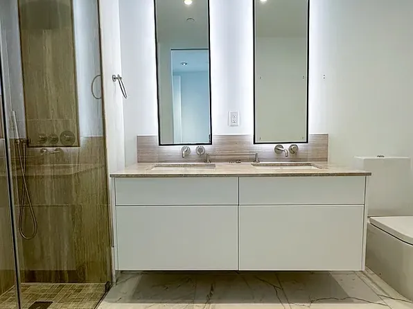 429 Kent Avenue image 18 of 25