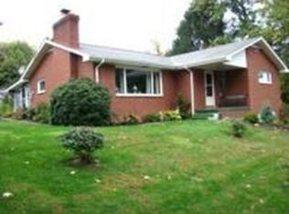 2403 26th St, Beaver Falls, PA 15010