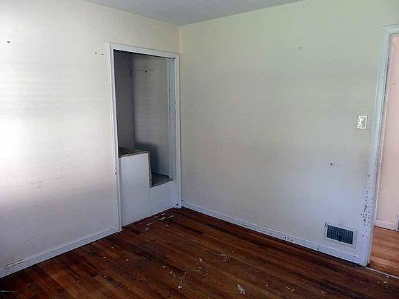 4th image of 1144 Fisher Dr
