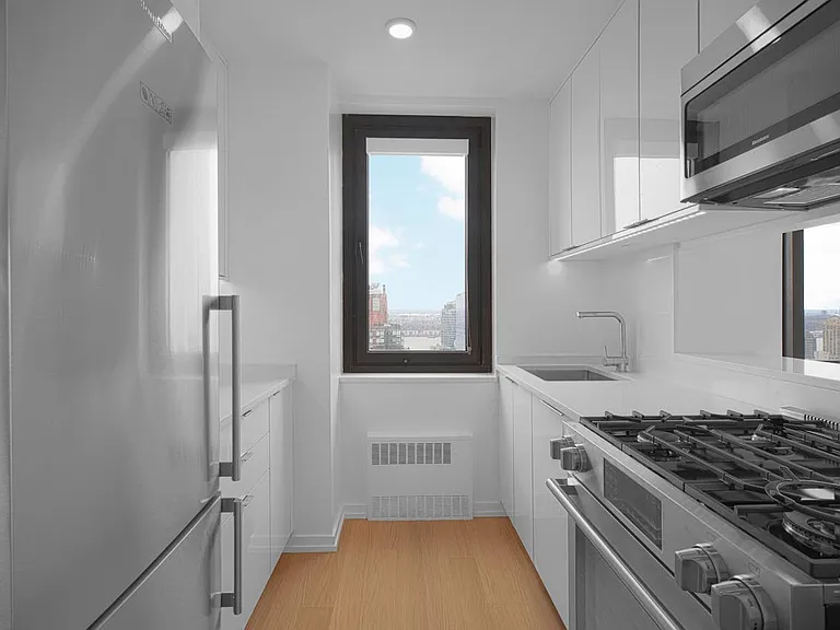 124 W 60th St #11L — Photo 8
