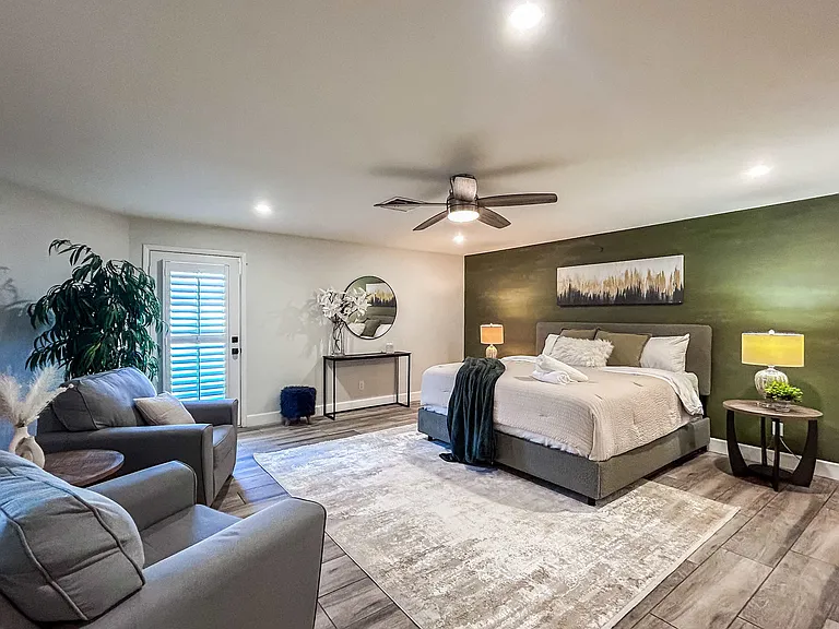 Bedroom