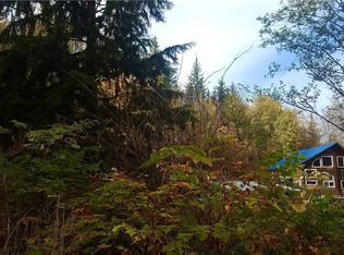 7476 Heller Ln, Maple Falls, WA 98266