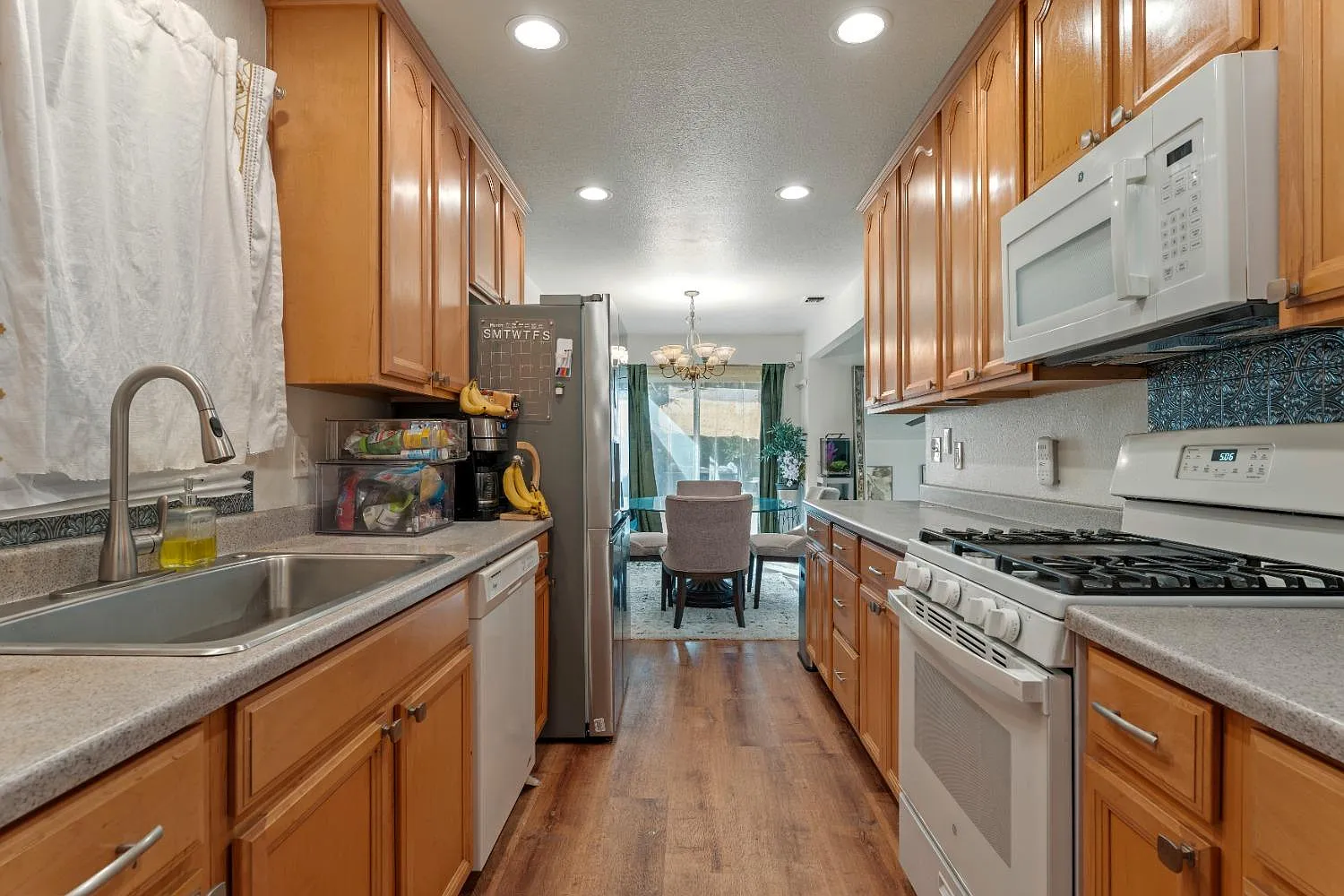 8257 Tanoak Way photo 1