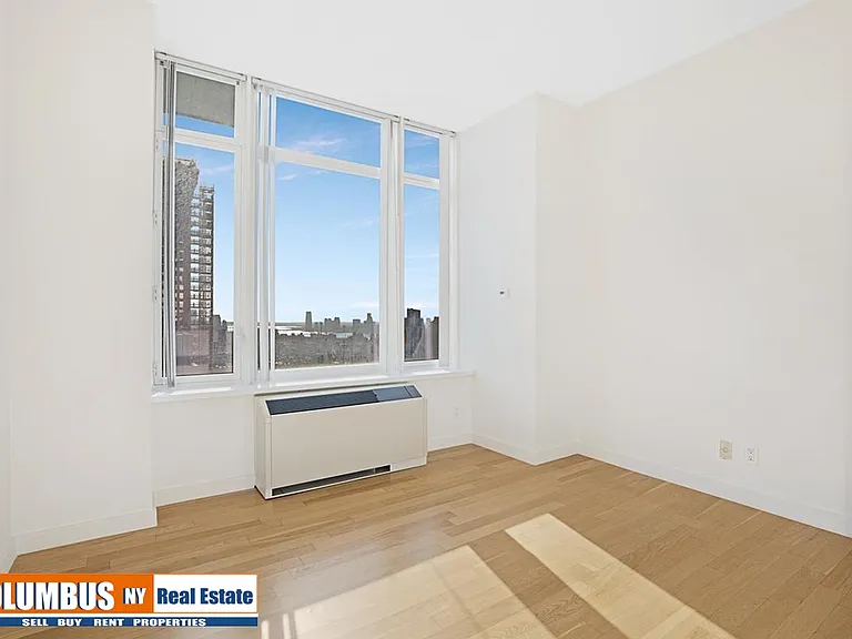 325 5th Ave #30F — Photo 6