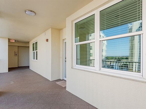 5th image of 1200 Country Club Dr APT 4202