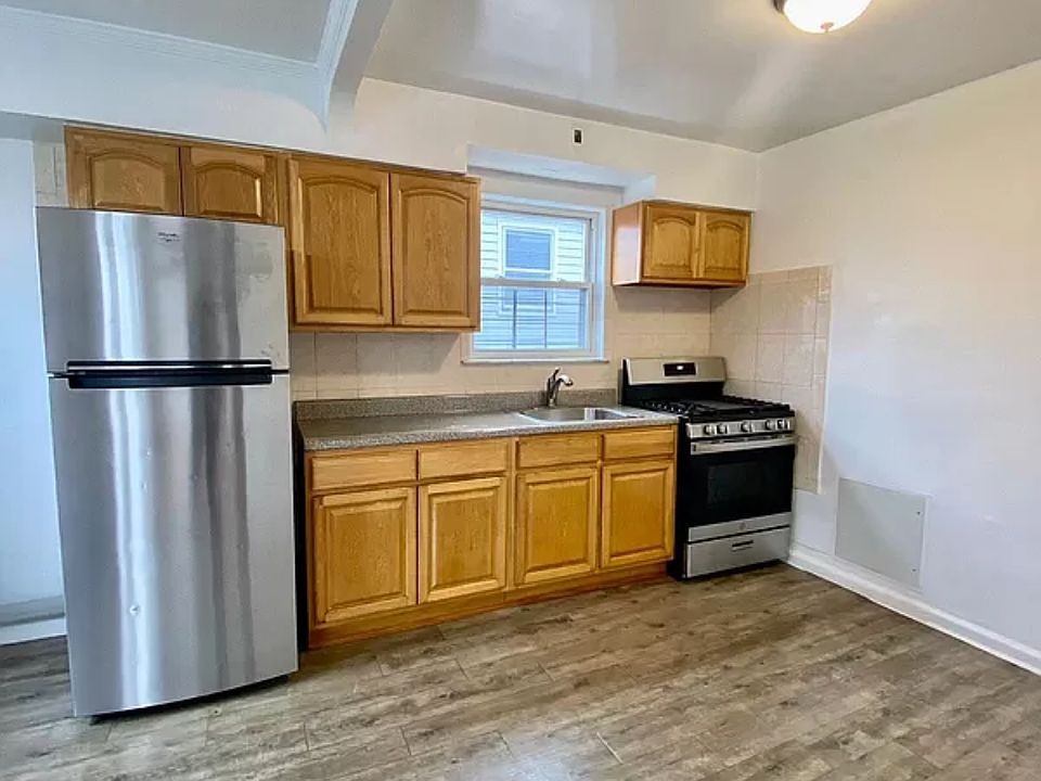 1st image of 22-19 49th St #2