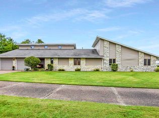 2149 Eric Ct, Evansville, IN 47720