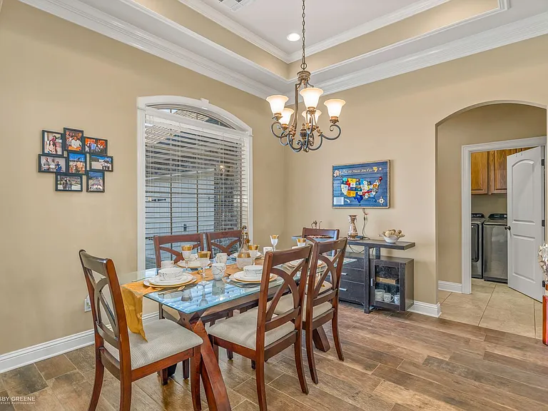 4425 Ellis Ct — Photo 10
