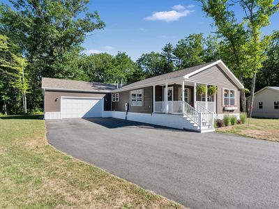 32 Conifer Drive, Alfred, ME, 04002