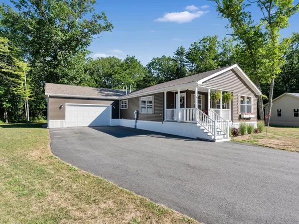 32 Conifer Drive, Lyman, ME 04002