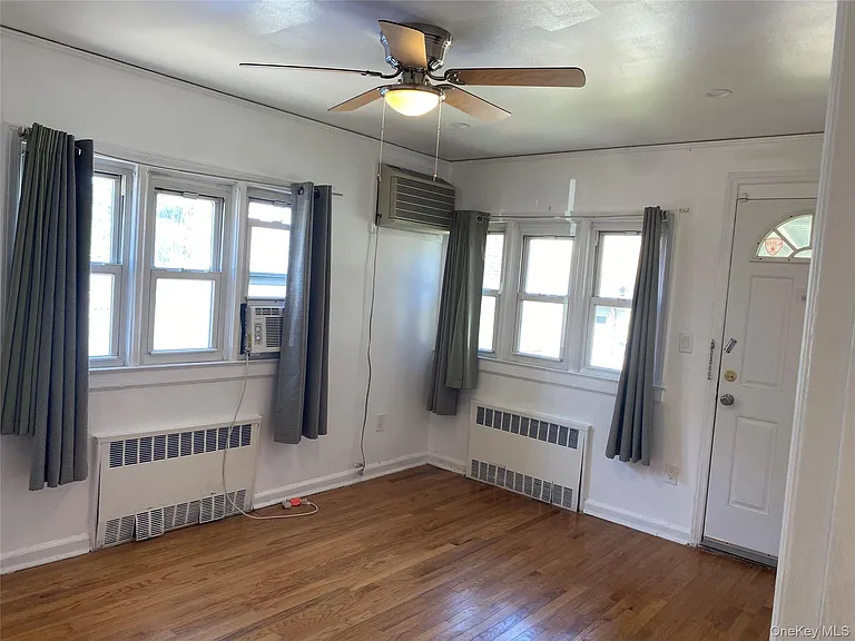 425 E Penn St #LOWER — Photo 7