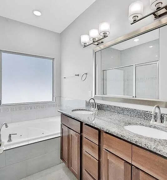 12661 Kingsbury Ave — Photo 14