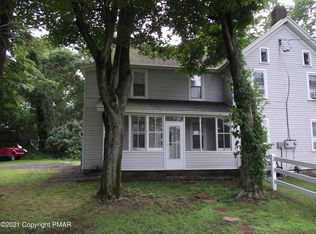 567B Greenview Dr, Saylorsburg, PA 18353