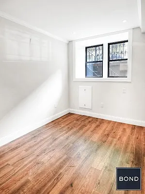 Rented by Bond New York | media 12