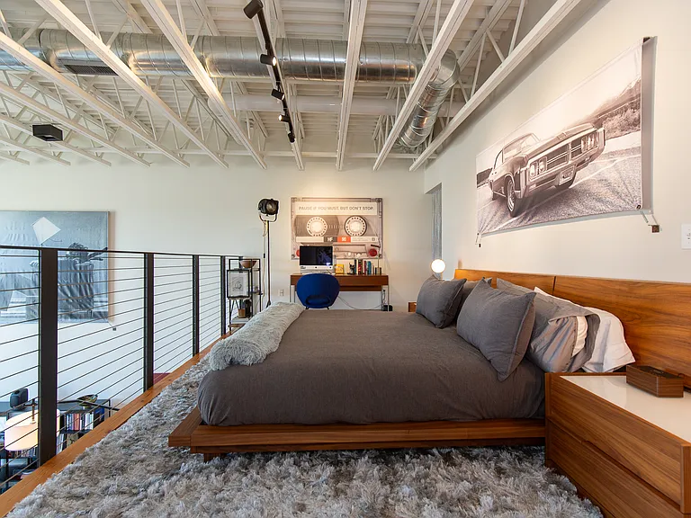 515 W Aspen St #312 — Photo 10