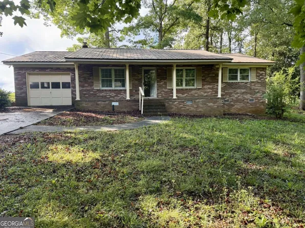 77 Cedar Creek Cir, Hartwell, GA 30643