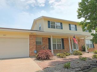 323 Park Charles Blvd N, Saint Peters, MO 63376