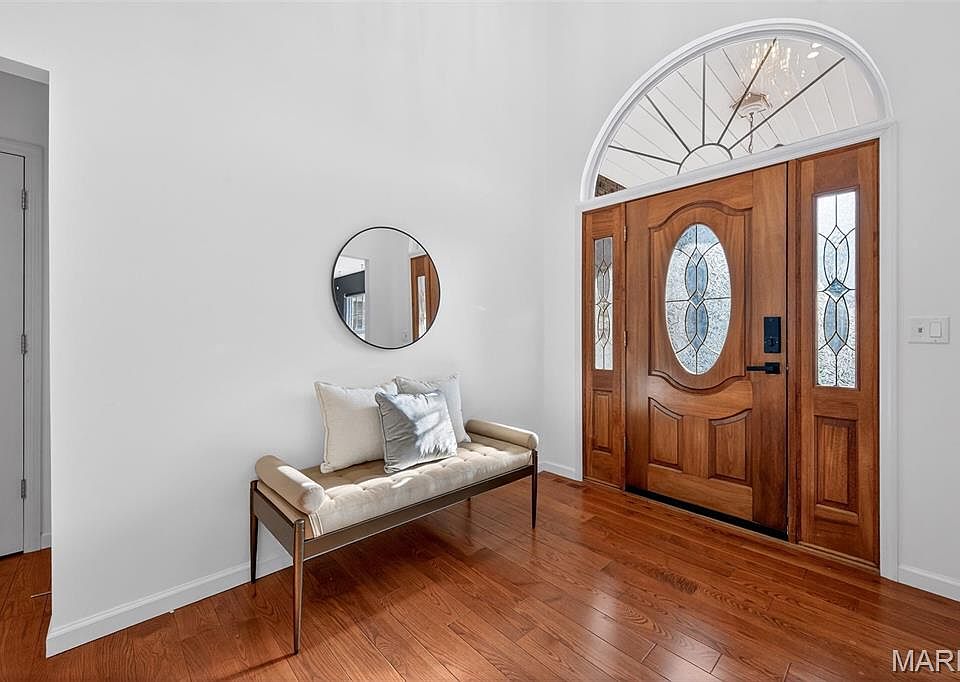 305 Hays Hill Dr, Fenton, MO 63026 | Zillow