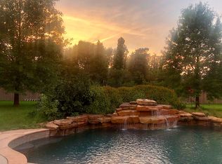 8408 Prince Charles Ct, Montgomery, TX 77316