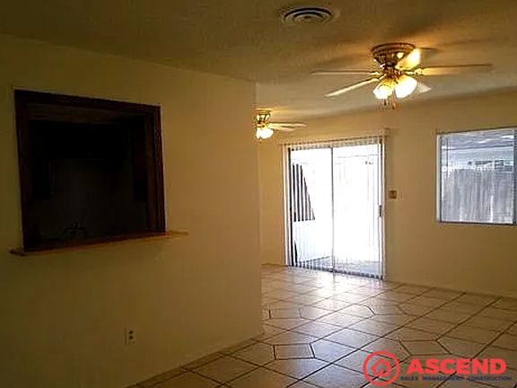 3rd image of 4612 Planz Rd #4