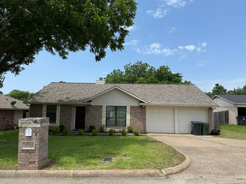 1st image of 3708 Dauphine Ct