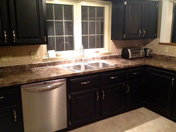 Kitchen w/ Stainless Appl