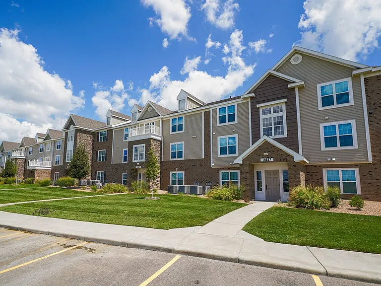 Stoney Pointe Apartment Homes — Photo 61