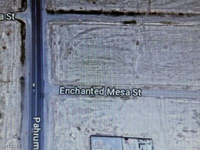 1371 E Enchanted Mesa St, Pahrump, NV, 89048