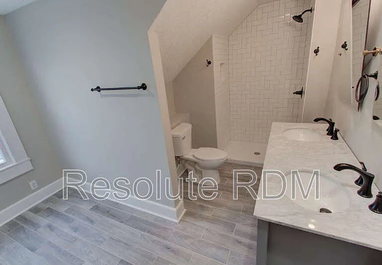 1313 Ringgold Ave — Photo 15